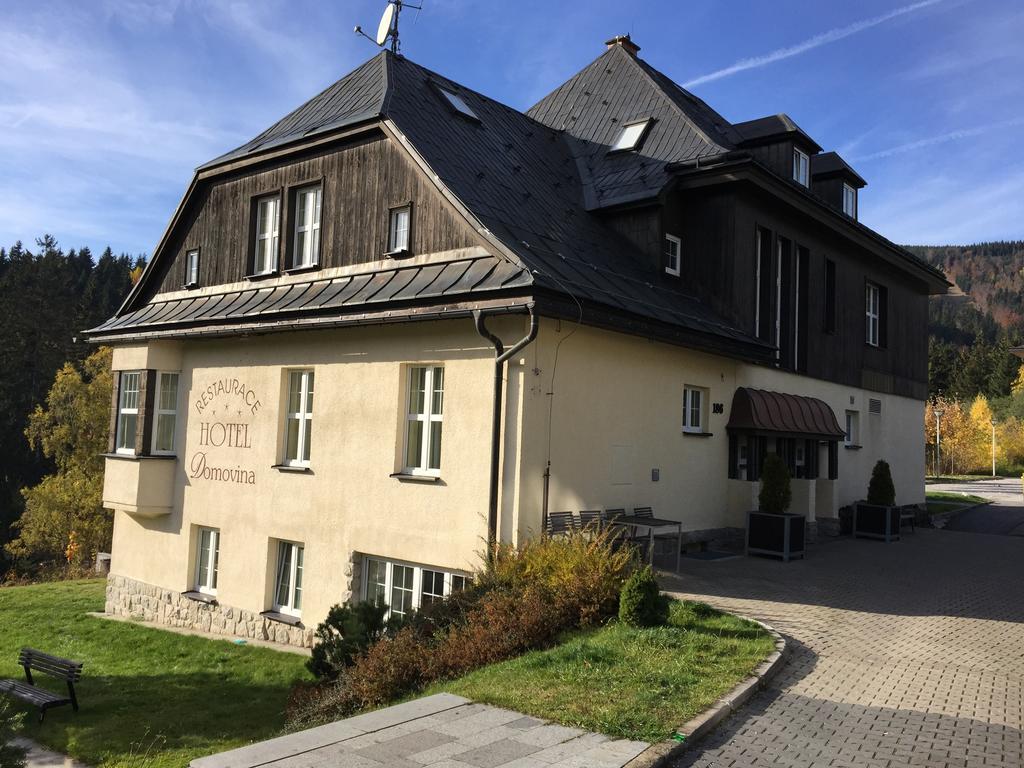 Hotel Domovina Špindlerŭv Mlýn Buitenkant foto