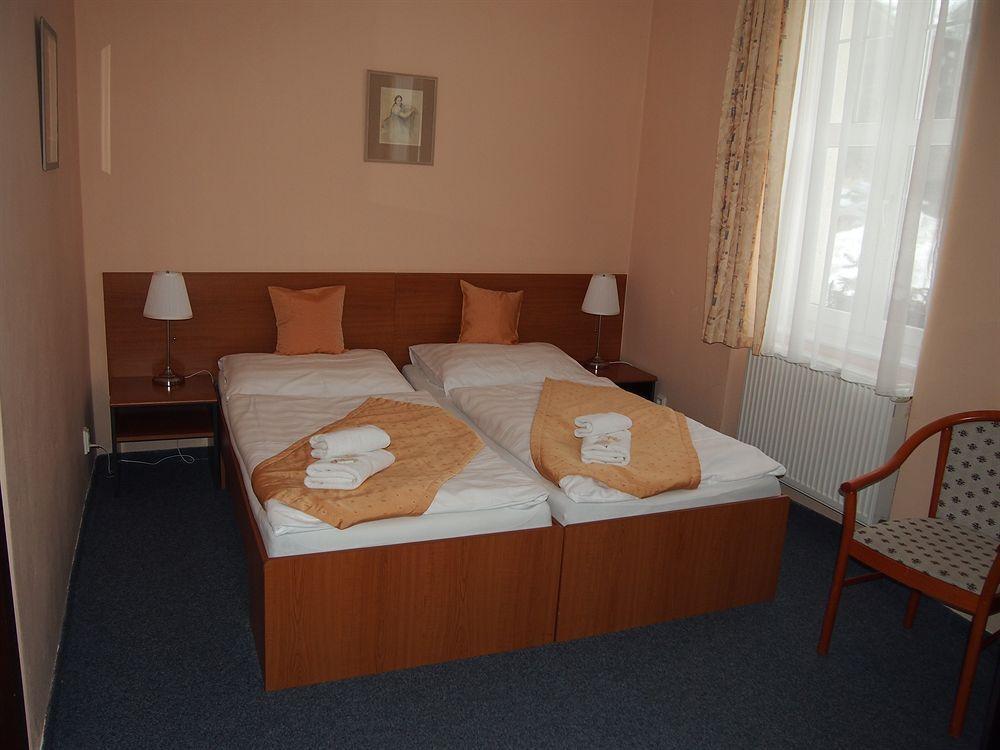 Hotel Domovina Špindlerŭv Mlýn Buitenkant foto