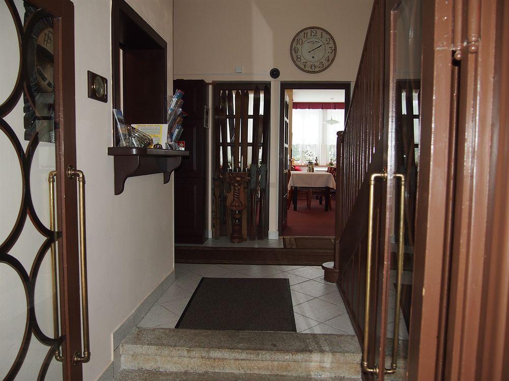 Hotel Domovina Špindlerŭv Mlýn Buitenkant foto