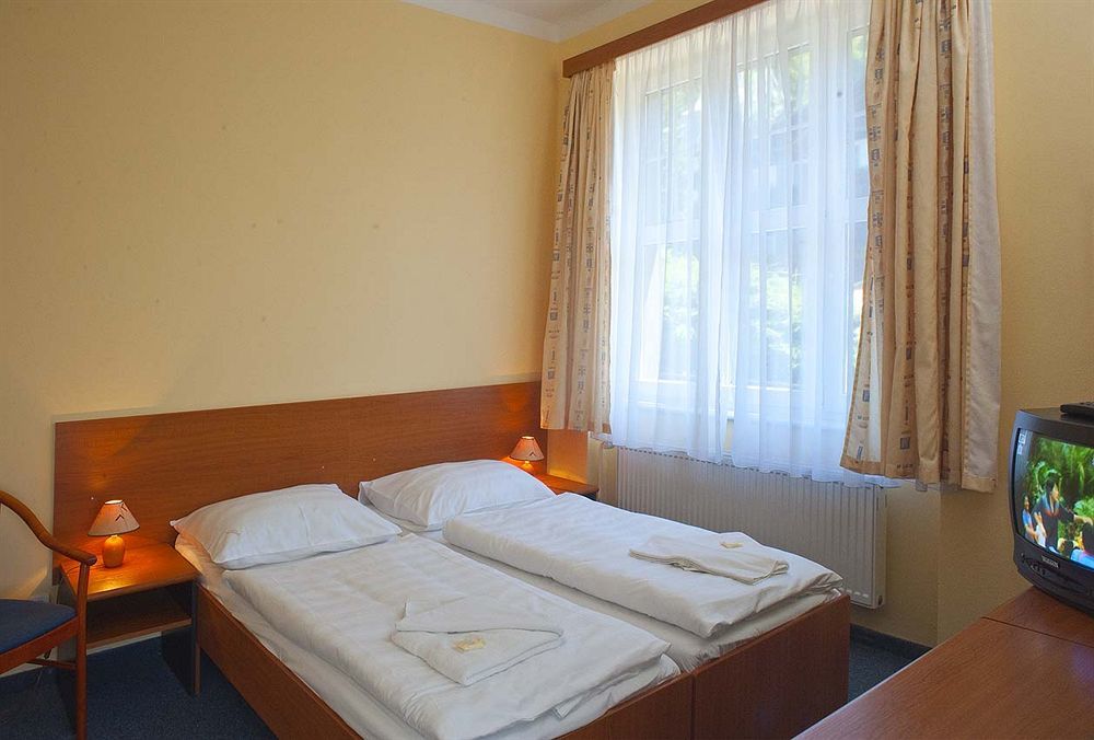 Hotel Domovina Špindlerŭv Mlýn Buitenkant foto
