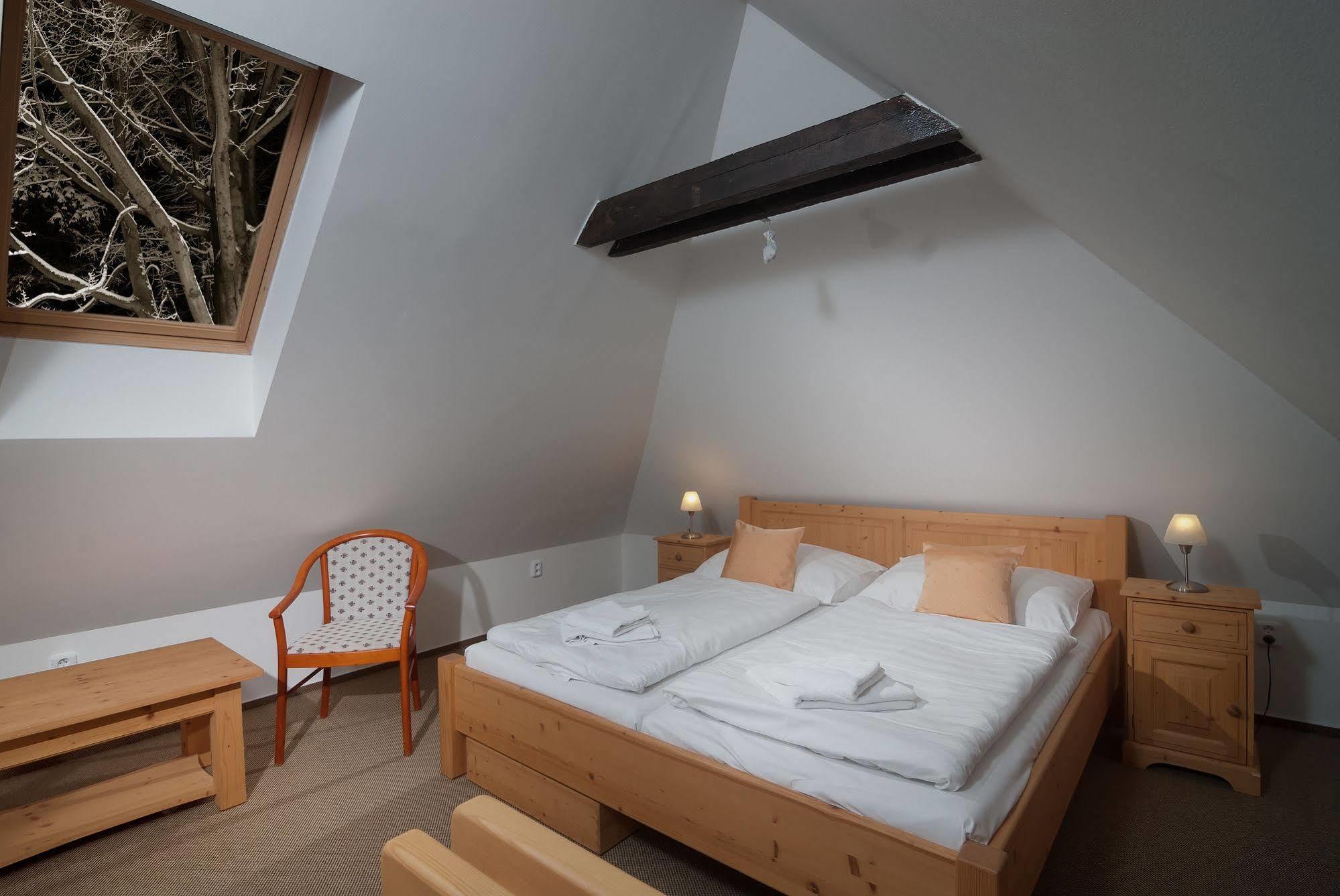 Hotel Domovina Špindlerŭv Mlýn Buitenkant foto